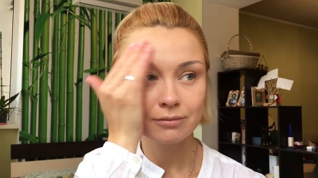 Летний дневной макияж за 4 минуты с новыми стиками с эффектом мерцания/ Strobing make up смотреть онлайн