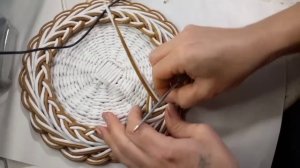 МК? Чашка-конфетница из газетных трубочек (Авторская загибка)