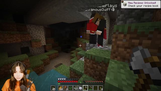 If We Take Damage, Minecraft Gets More Scary... смотреть онлайн