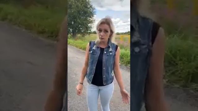 а ты при чём смотреть онлайн