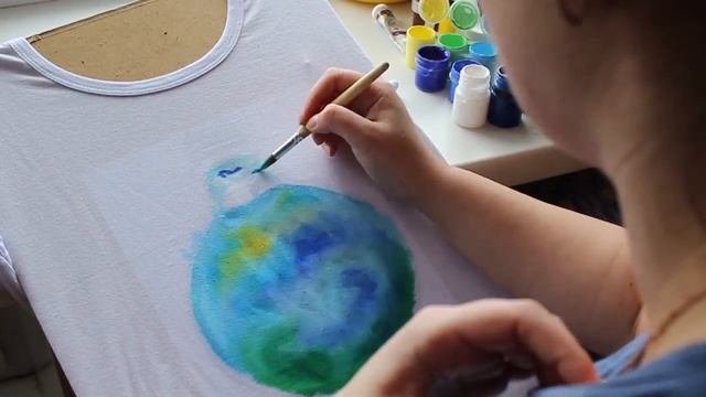 Как я Рисую на одежде (футболке) "волшебная лампа" смотреть онлайн