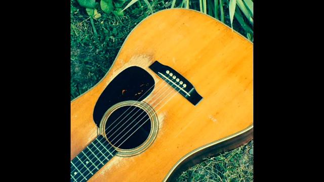 Robert Perkins and Alton Elliott - Midnight Rain смотреть онлайн