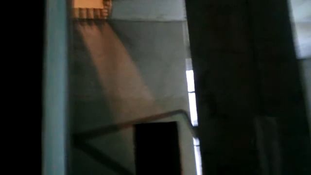 Плита упала смотреть онлайн