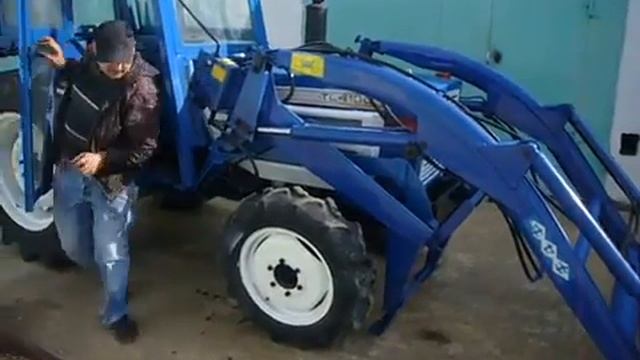 Японский трактор исеки тл 4100 с самосъёмным куном. смотреть онлайн