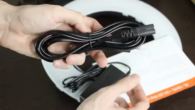 lED Ring Light Annular Lamp Bi-color 14" HD смотреть онлайн