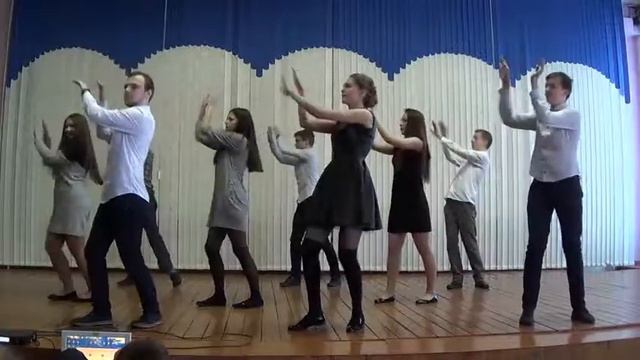 Танец на вечере встречи. смотреть онлайн