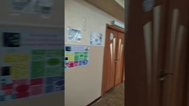 Болезнь подкралась незаметноl Первый раз в жизни заболела двухсторонней пневмониейl Лежу в больнице смотреть онлайн
