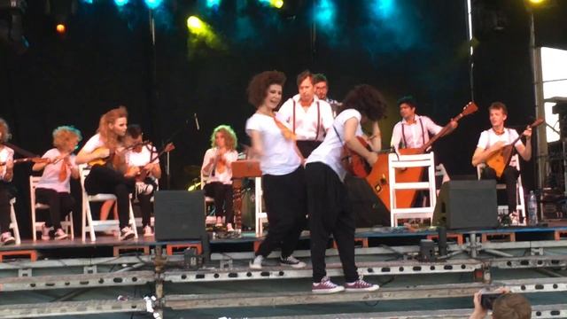 Шоу-оркестр "Русский стиль" Tigre, Buenos Aires смотреть онлайн