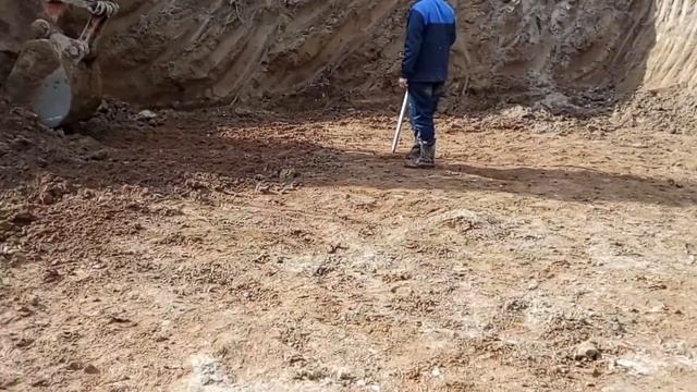 рабочий процесс.копаем котлован смотреть онлайн