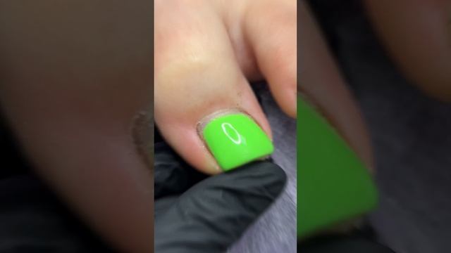 Френч в педикюре заказывали? #маникюр #ногти #гельлак #педикюр #френч