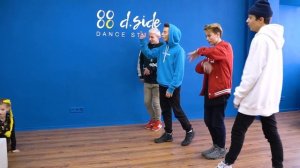 БАТЛ Мисс Николь и Dside Band ? Гимнастический номер под песню DSIDE BAND