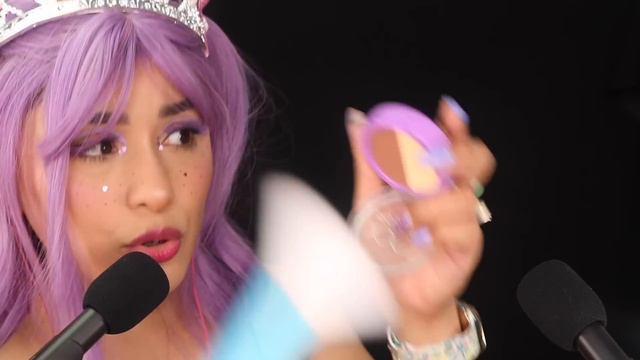 Tu 🍭 HERMANA MENOR 👧🏻 TE MAQUILLA 💄 Con SUS JUGUETES 😱 I ASMR En ESPAÑOL I Ges ASMR