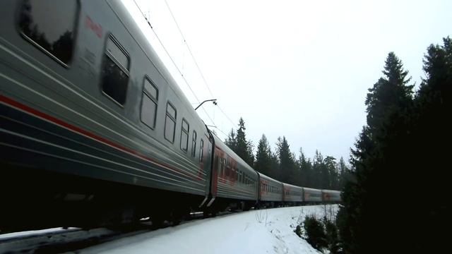 Электровоз ЧС2Т-1053 с поездом №553 (Казань → СПб) смотреть онлайн
