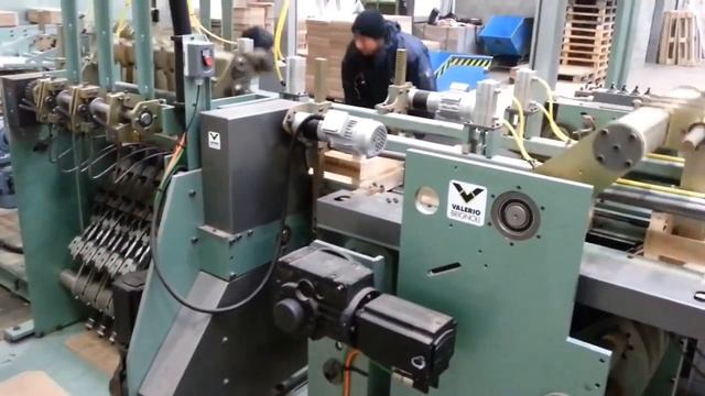 производство деревянного ящика из шпона. терминал Eurotem 3500 ящиков в час смотреть онлайн