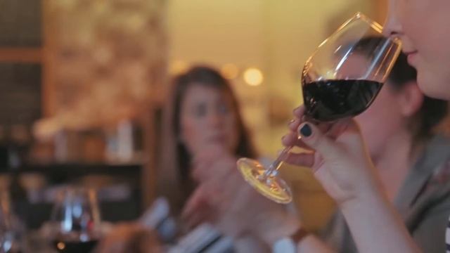 Toast aux vins d'ici: Vins du Québec x État-Major смотреть онлайн