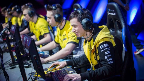 про турниры по standoff 2