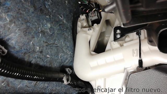 Mecánico japonés G-TR explica. NISSAN X-trail hacer el Cambio del Filtro del aire acondicionado смотреть онлайн