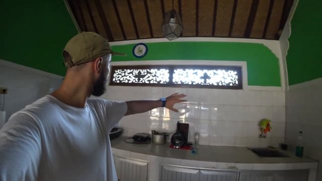 Обзор виллы в районе SEMINYAK | НЕ СКАЗОЧНОЕ БАЛИ ??? Переехали из Чангу в Семиньяк. РЕМОНТ на Бали