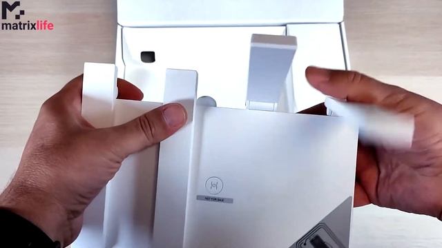 HUAWEI WIFI6 AX3 WHATS IN THE BOX