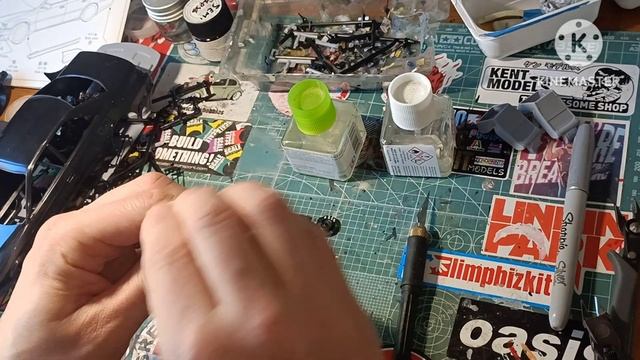 Aoshima Toyota Chaser JZX100 Vertex 1/24 - Prepping For Paint