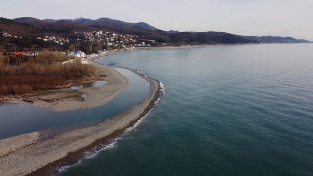 Как изменилось устье после шторма! Декабрь 2021.?ЛАЗАРЕВСКОЕ СЕГОДНЯ?СОЧИ. смотреть онлайн