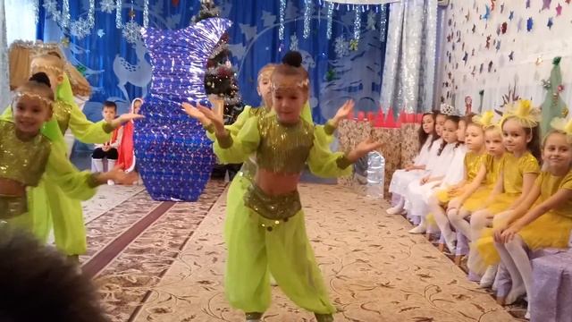 Восточные танцы Веселой Даши смотреть онлайн