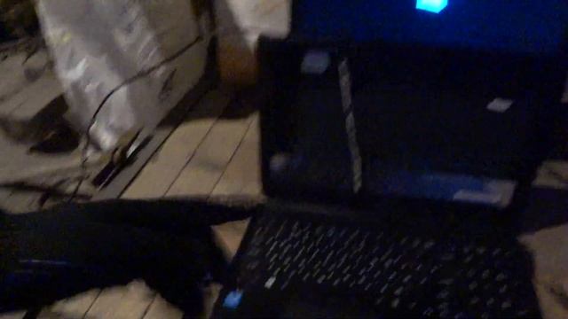 как вывести изображение на внешний монитор с ноутбука когда основной разбит смотреть онлайн