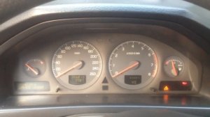 Не заводится Volvo S80 I поколение 1999