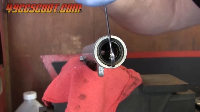 Scooter Front Fork Service : Fork Oil Change, Seal Replacement & Checks смотреть онлайн