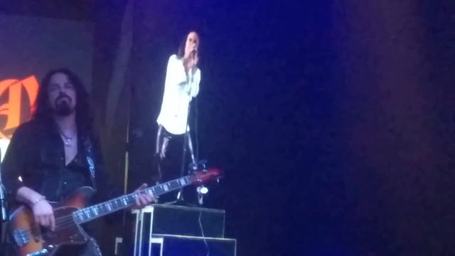 Dio Returns - Last In Line/Holy Diver (Hologram) (Warsaw, Poland) смотреть онлайн