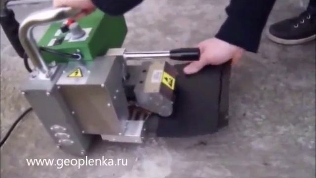 Сварка геомембраны HDPE аппаратом LST-900