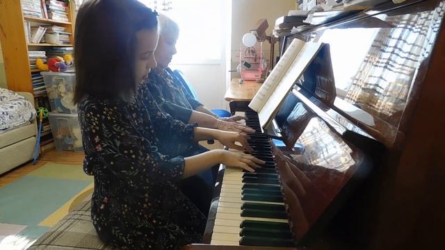Марианна Лемешкина, 7 лет. На уроке джаза. Еще один ансамбль. смотреть онлайн