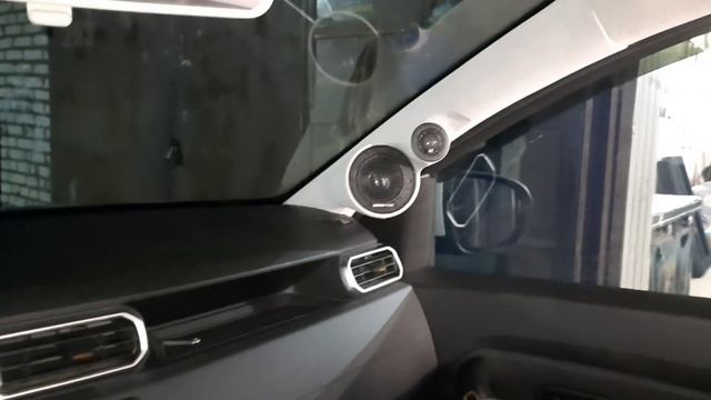 Автозвук SQ в #RENAULT DUSTER. Трешка GZ и Piromania! смотреть онлайн