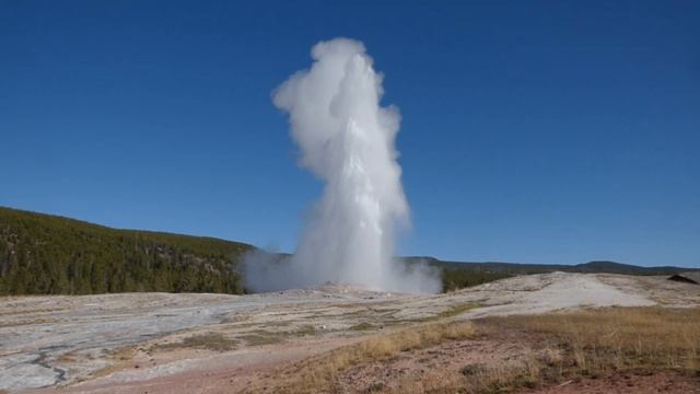 Old Faithful Geyser, Yellowstone NP, Oct 2019 смотреть онлайн
