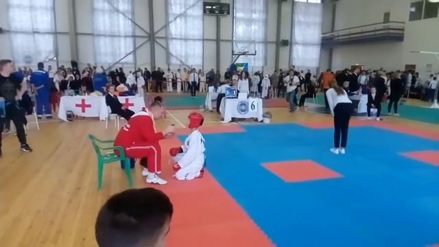 Москва: Соревнования по таэквон-до. 1 бой. ( Vlll кубок Московской школы таэквон-до )