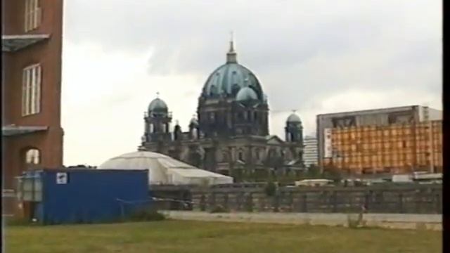 Berlin Nikolaiviertel смотреть онлайн