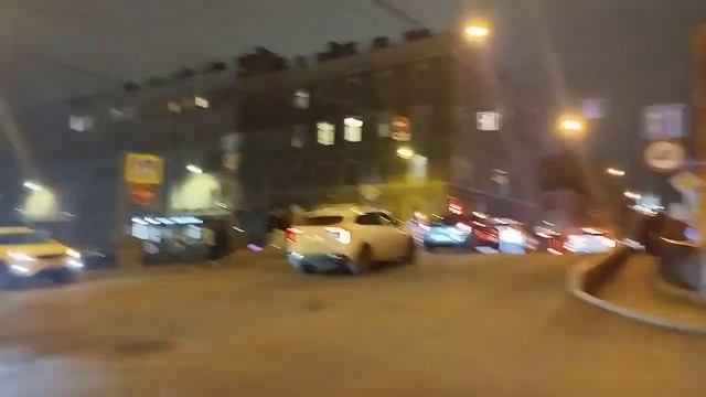 Поехала по делам метро Садовая - Сенная  и сняла видео. ?