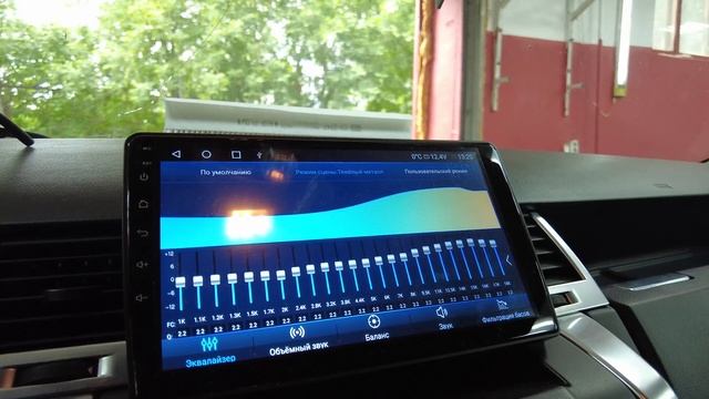 Установка магнитолы Android 9" + камера заднего вида на автомобиль Land Rover Range Rover Sport 200 смотреть онлайн