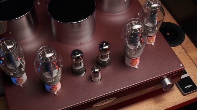 Флагманский ламповый усилитель Fezz Audio Lybra 300B смотреть онлайн