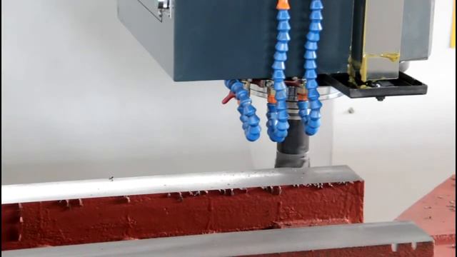 Портальный фрезерный центр Manford DL 3019 смотреть онлайн