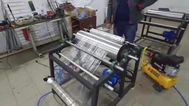 Станок перемотки стрейч пленки , фольги , пергамента. Модель: Roll-1. смотреть онлайн