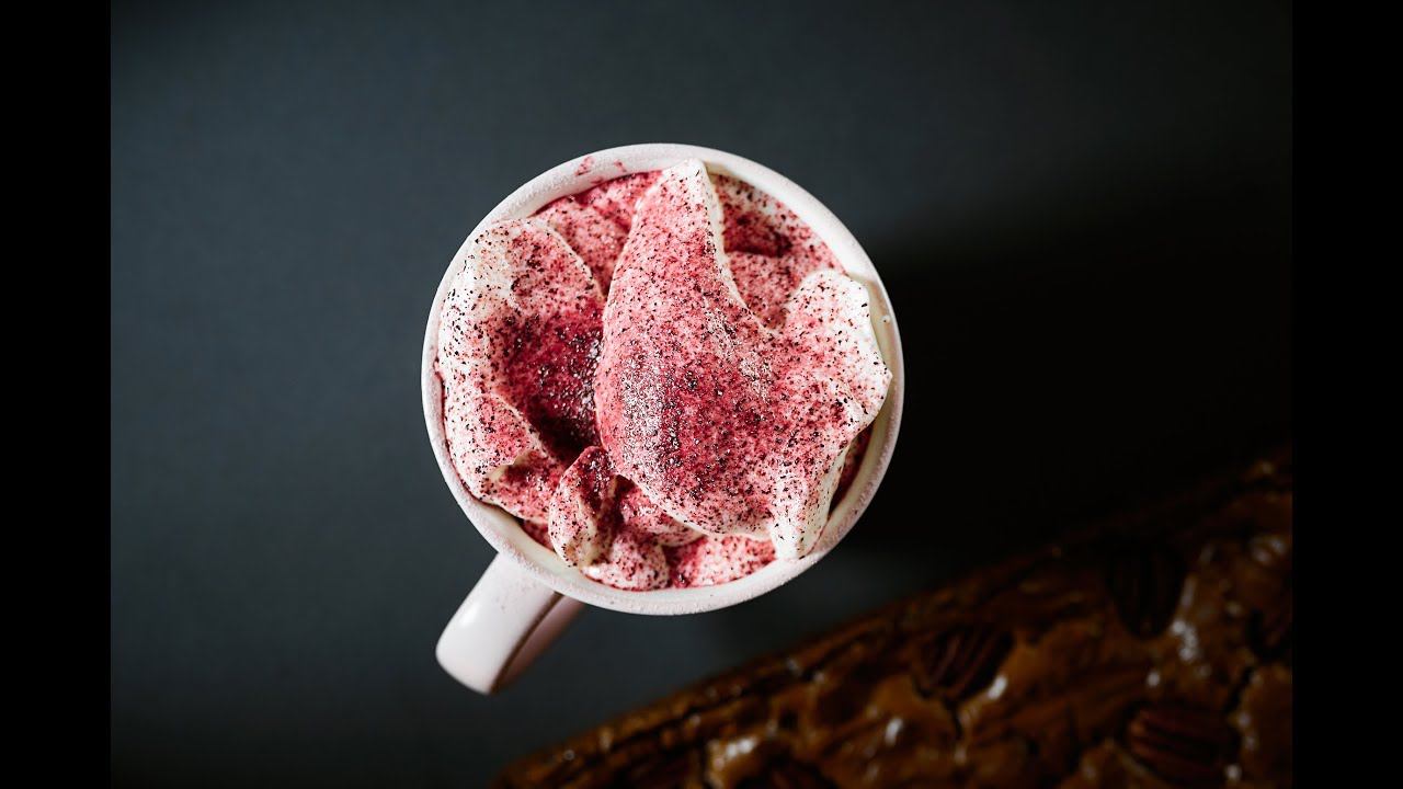 Какао со сливочной шапочкой и розовой пудрой смотреть онлайн