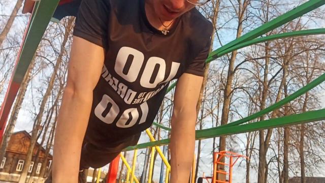 Я отжался 55 раз без остановки. смотреть онлайн