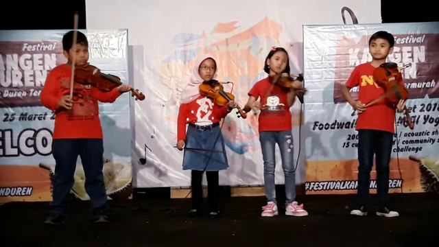 Sanggar Biola Quinta - kwartet Perform смотреть онлайн