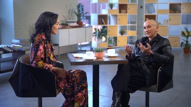 Кто все это покупает: Айдан Салахова | By Winzavod смотреть онлайн