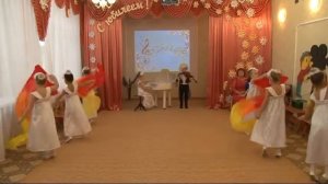 ДС 18  танец с веерами вейлами