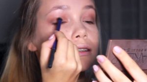 МАКИЯЖ ПО-ИСПАНСКИ / КАК КРАСЯТСЯ ИСПАНКИ