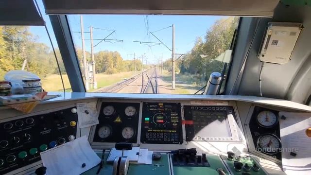 Иркутск-Улан-Удэ в кабине пассажирского поезда по берегу Байкала смотреть онлайн