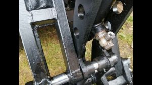 Мини погрузчик Установка гидрораспределителя Р-40 и РВД Часть 15