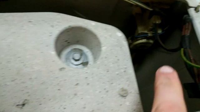 Стиральная машина бьет током, Стиралка бьет током смотреть онлайн